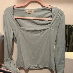 Quince Women's Soft Gray Long Sleeve Blouse